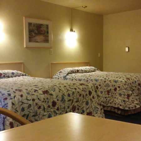 Budget Host Longhorn Motel Byers Eksteriør billede